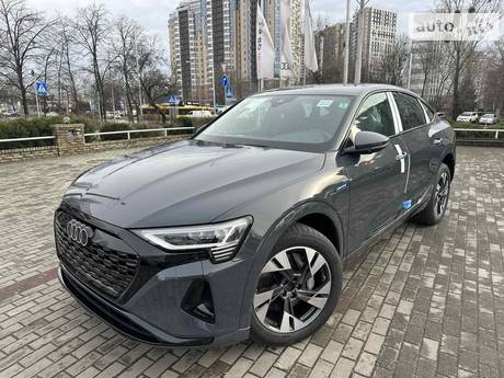 Audi Q8 Sportback e-tron 2024