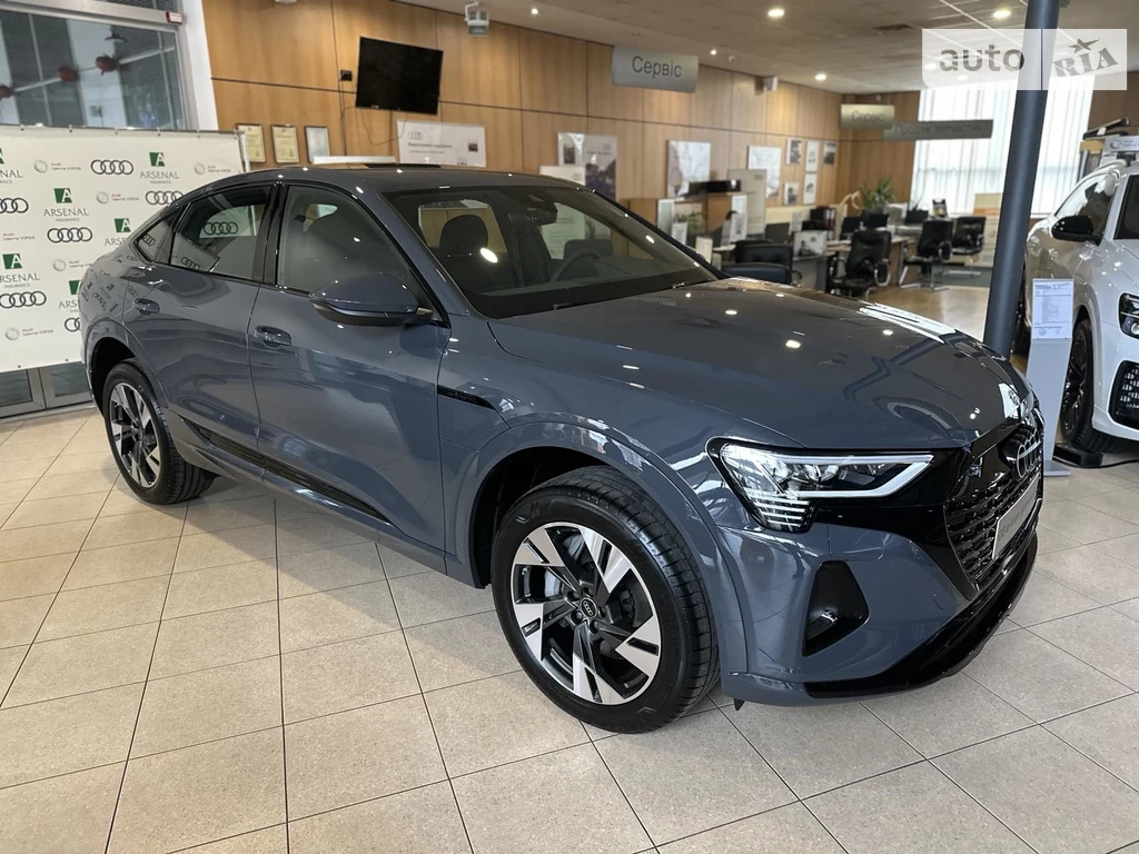 Audi Q8 Sportback e-tron S-Line