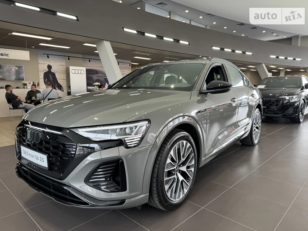 Audi Q8 Sportback e-tron S-Line