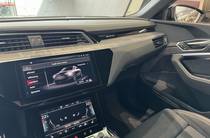 Audi Q8 Sportback e-tron S-Line