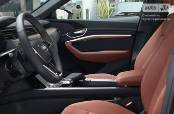 Audi Q8 Sportback e-tron 2024 Advanced