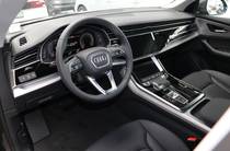 Audi Q8 Basis