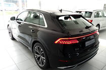 Audi Q8 Basis