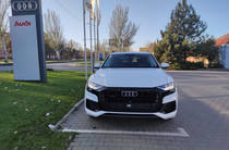 Audi Q8 Basis