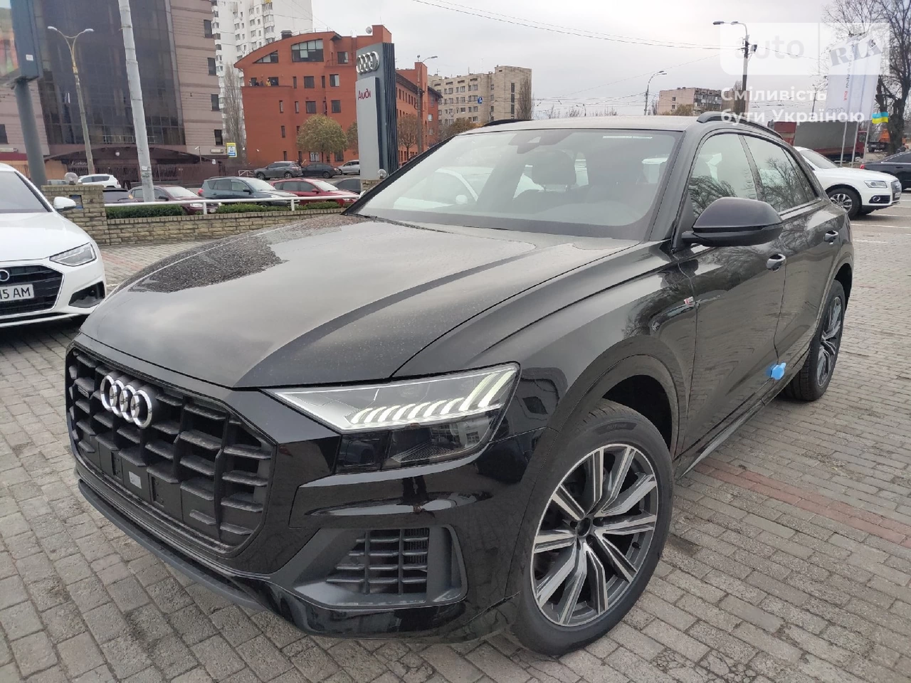 Audi Q8 S-Line