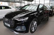 Audi Q8 S-Line