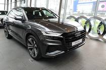 Audi Q8 S-Line