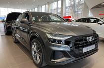 Audi Q8 S-Line