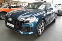 Audi Q8 S-Line