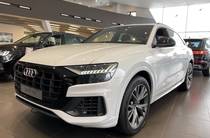 Audi Q8 S-Line