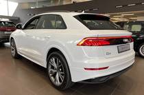 Audi Q8 S-Line