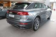 Audi Q8 S-Line