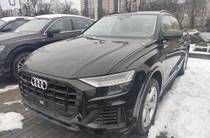 Audi Q8 S-Line