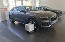 Audi Q8 S-Line