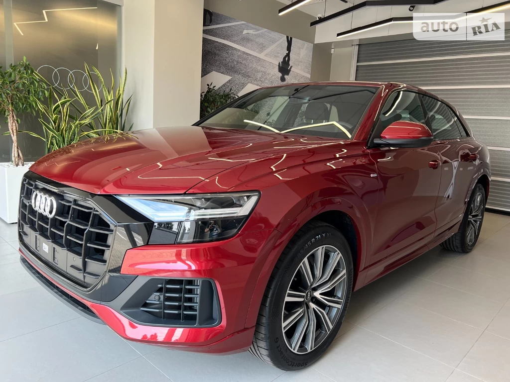 Audi Q8 S-Line