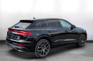 Audi Q8 S-Line