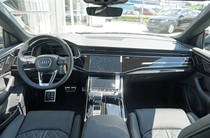 Audi Q8 S-Line