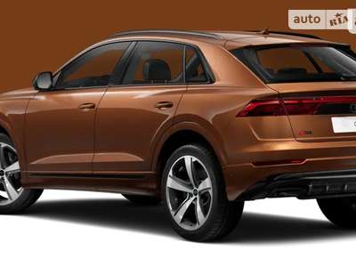 Audi Q8 2023 S-Line