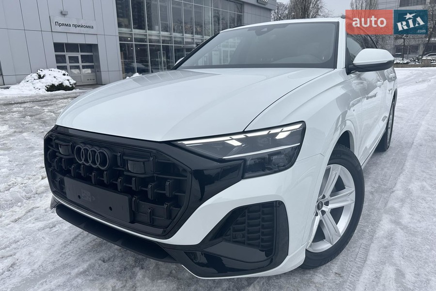 Audi Q8 - фото 23