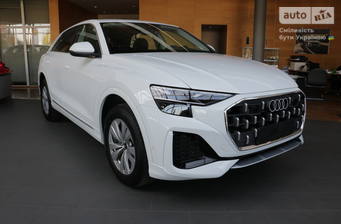 Audi Q8 2024 Basis