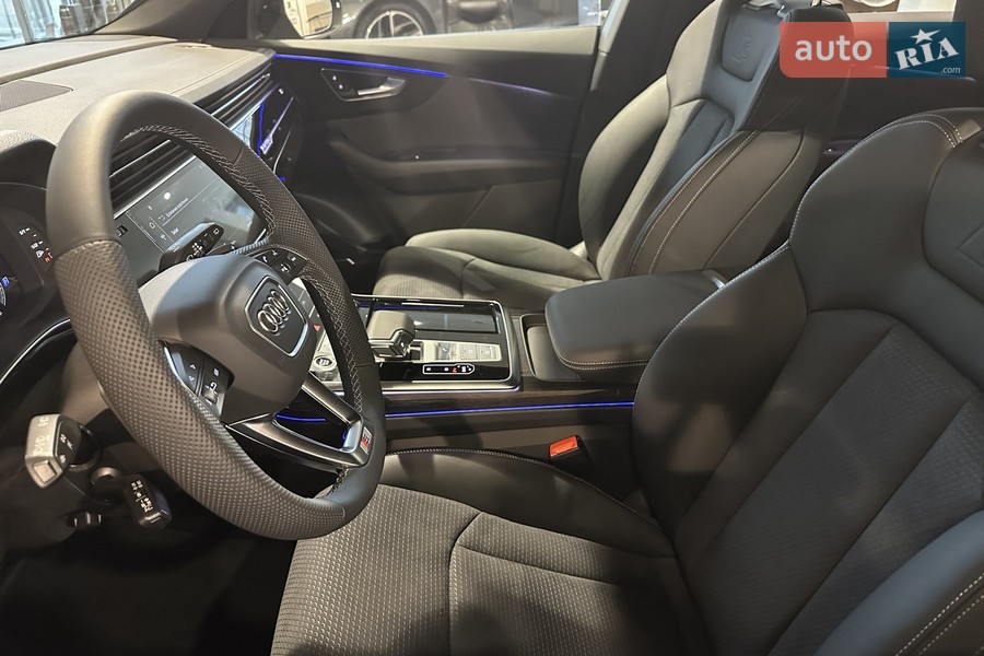 Audi Q8 - фото 28