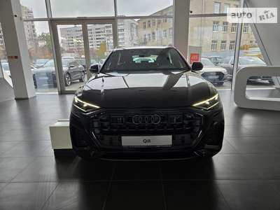 Audi Q8 2024 S-Line