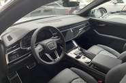 Audi Q8 S-Line