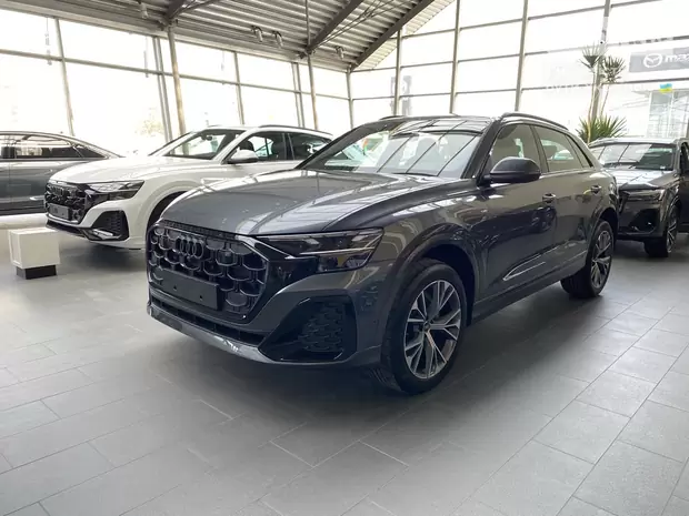 Audi Q8 S-Line