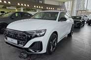Audi Q8 - фото 1