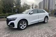Audi Q8 - фото 7