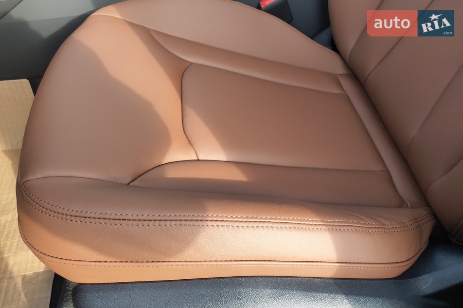 Audi Q8 - фото 15