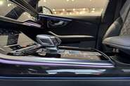 Audi Q8 S-Line