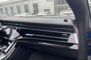 Audi Q8 - фото 17