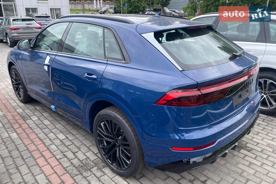 Audi Q8 - фото 8