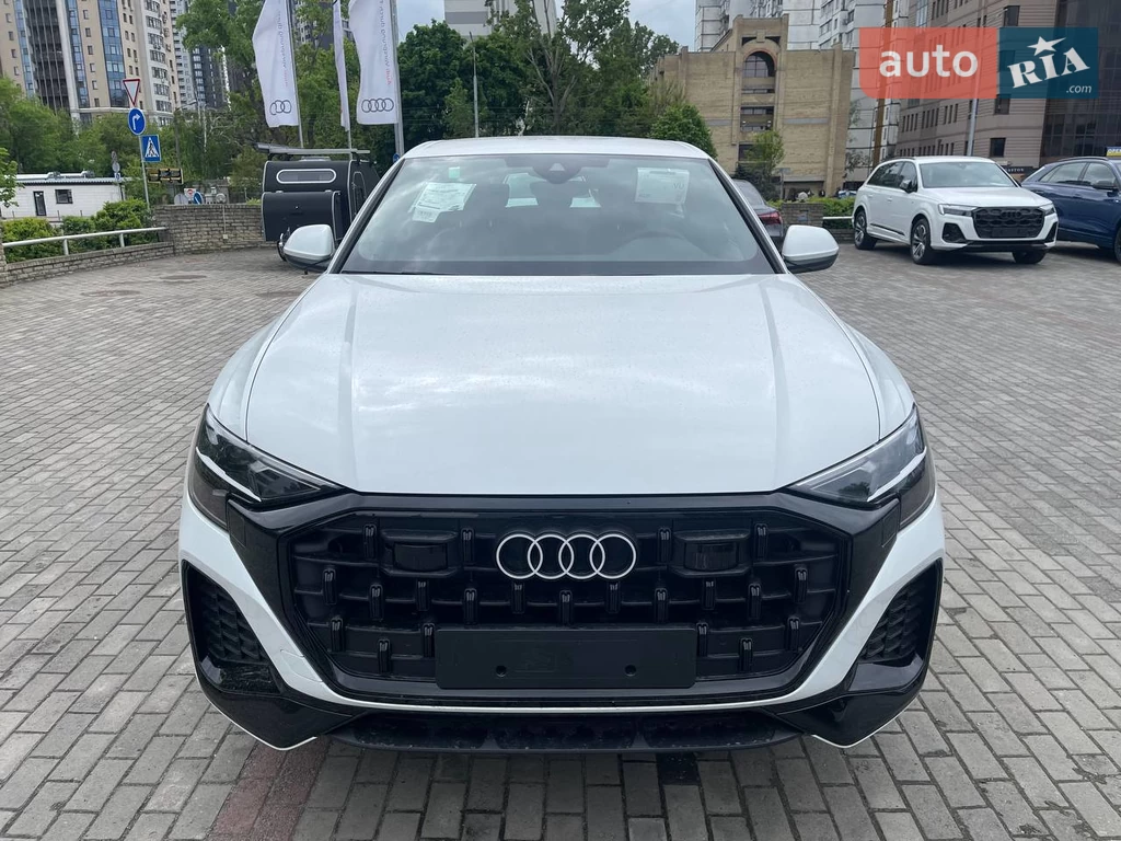 Audi Q8 Basis