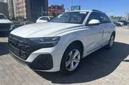 Audi Q8 - фото 10