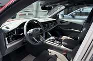 Audi Q8 - фото 6