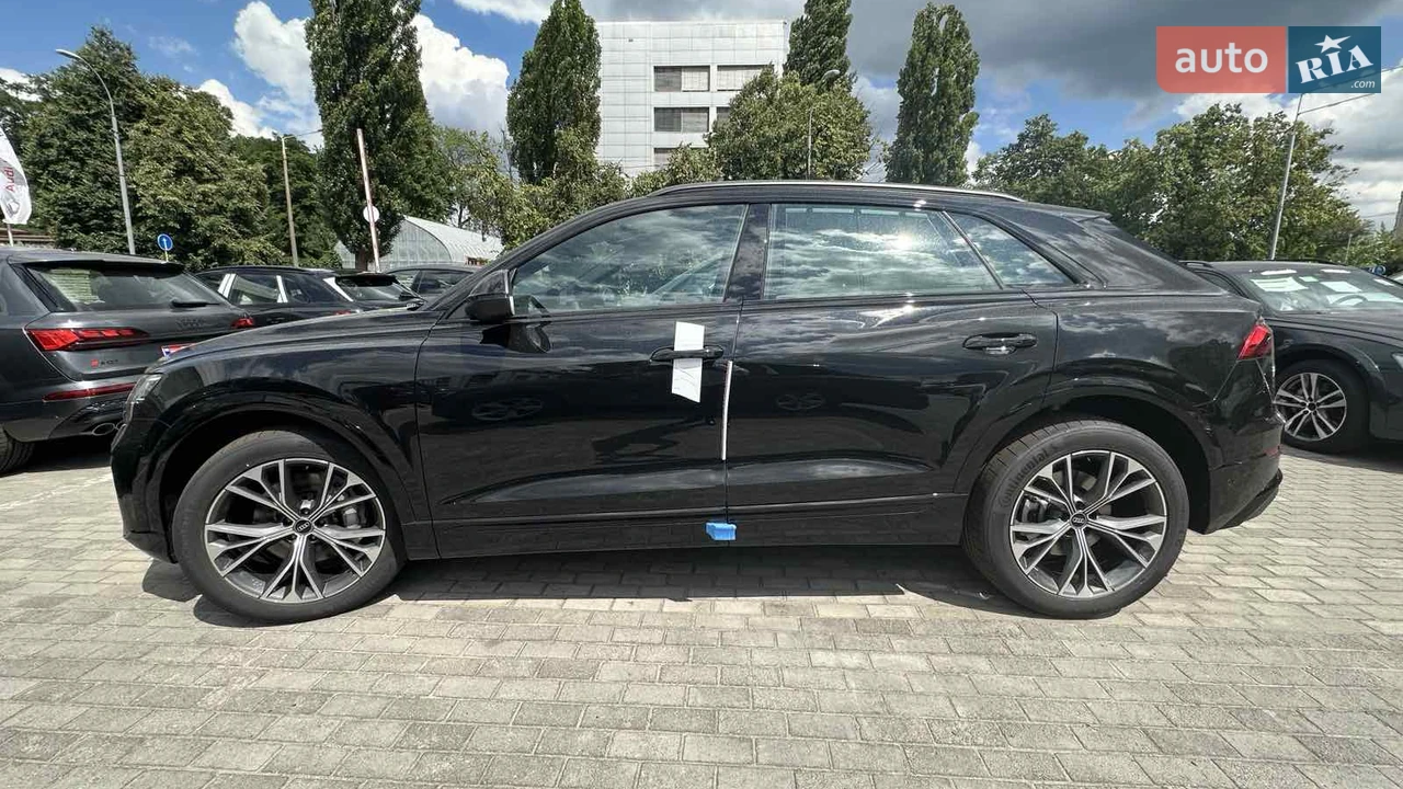 Audi-8