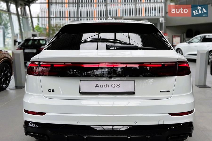 Audi Q8 - фото 9