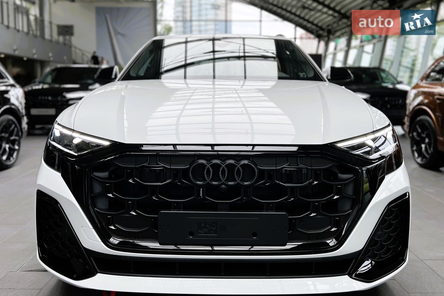 Audi Q8 - фото 4