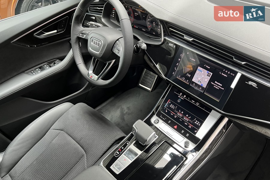 Audi Q8 - фото 40