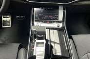Audi Q8 - фото 31