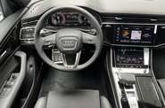 Audi Q8 - фото 30