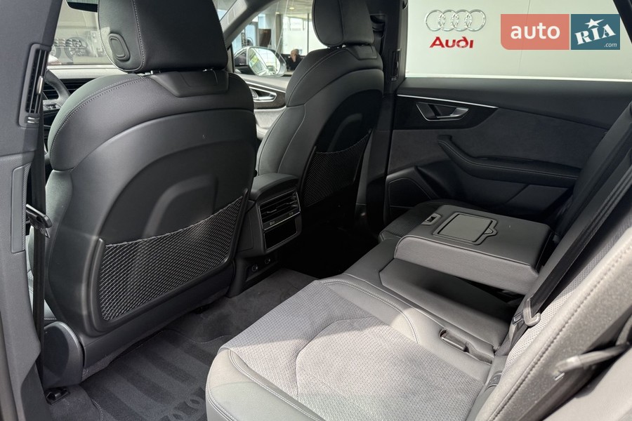 Audi Q8 - фото 8