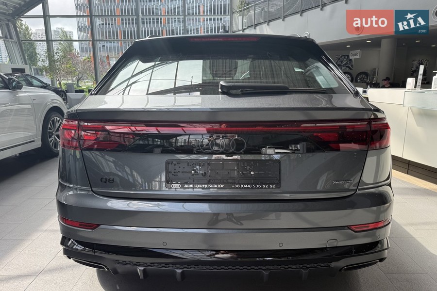 Audi Q8 - фото 5