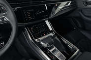 Audi Q8 S-Line