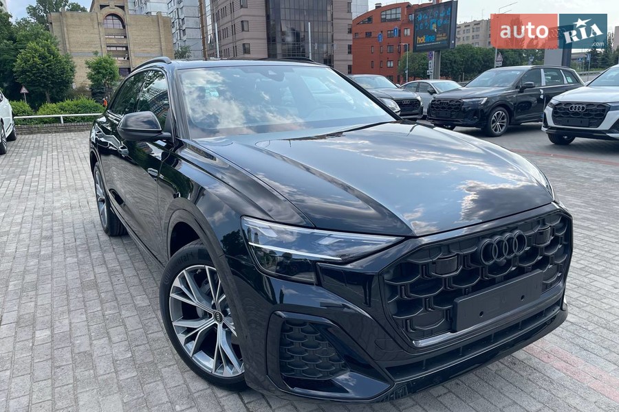 Audi Q8 - фото 3