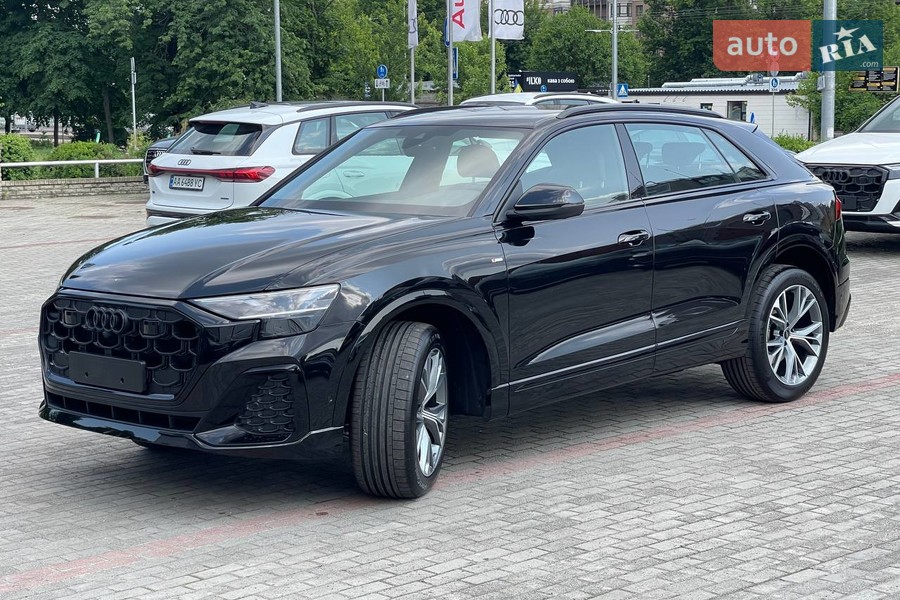 Audi Q8 - фото 4