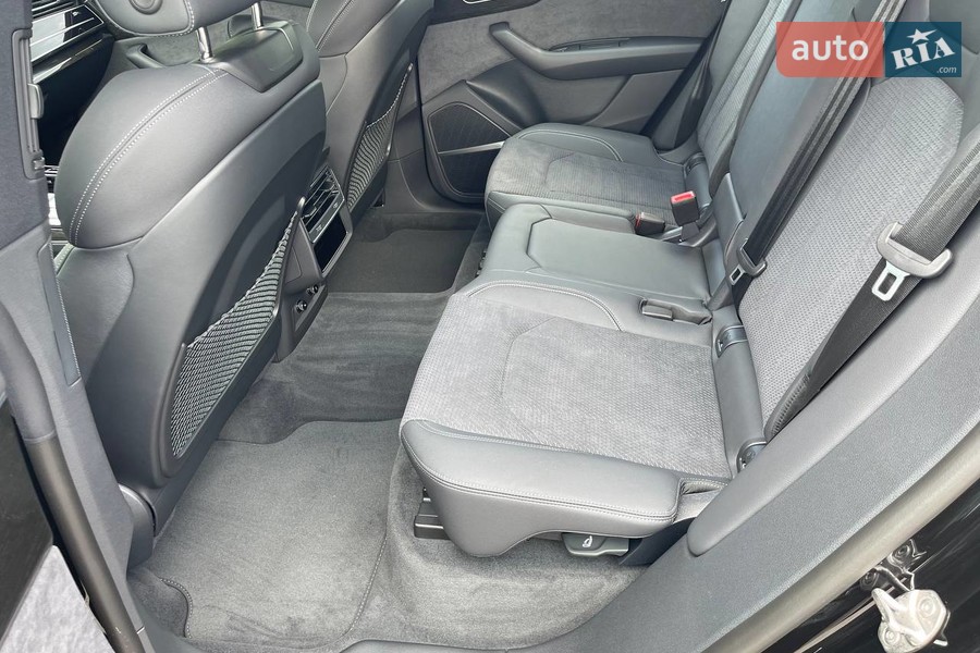 Audi Q8 - фото 24