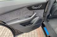 Audi Q8 - фото 23